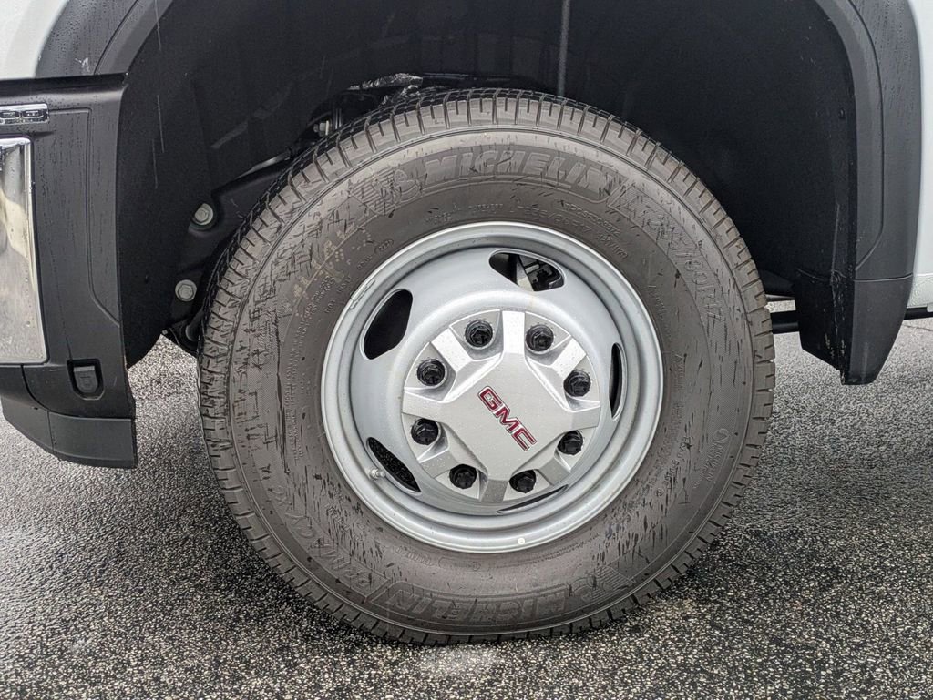 New 2026 GMC Sierra 3500 Pro w/ Convenience Package image 26