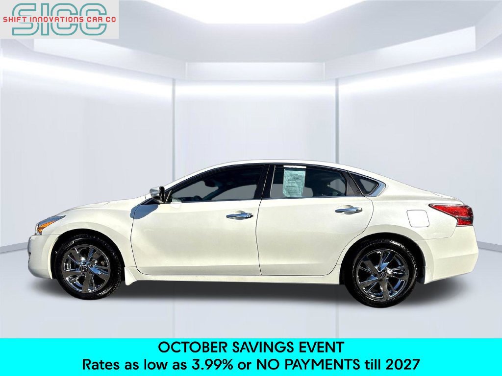 Used 2015 Nissan Altima 2.5 SV w/ Convenience Package FWD image 9