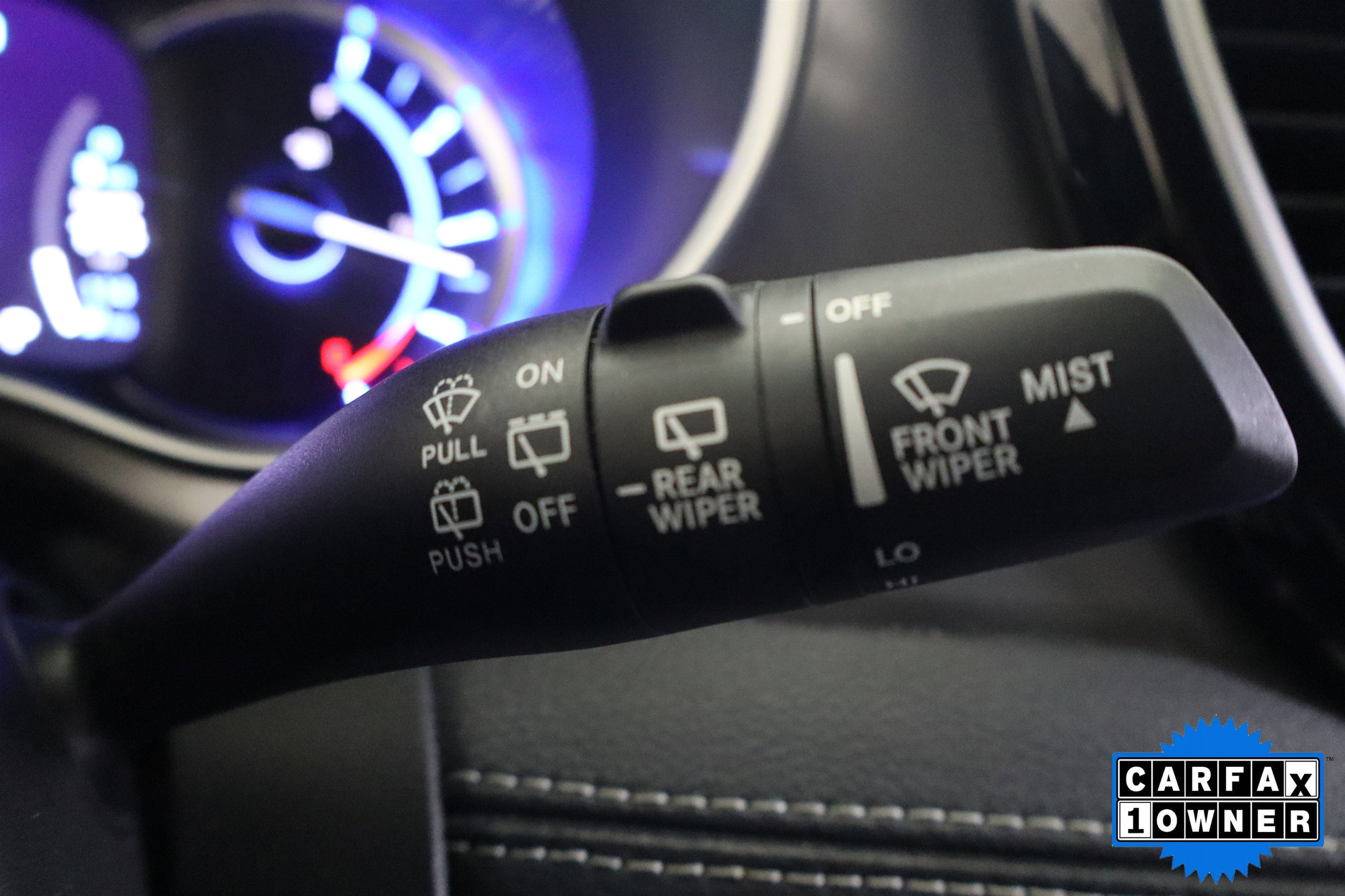 Used 2024 Chrysler Pacifica Select image 40