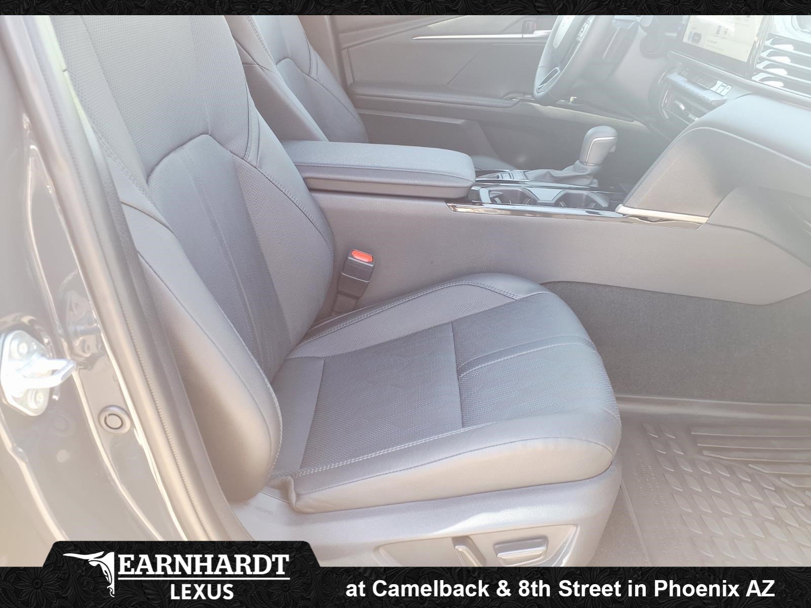 Used 2025 Toyota Camry XSE image 4