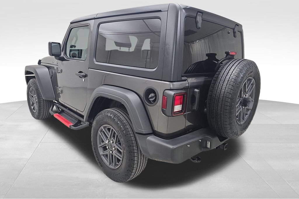 Used 2024 Jeep Wrangler Sport AWD/4WD image 7
