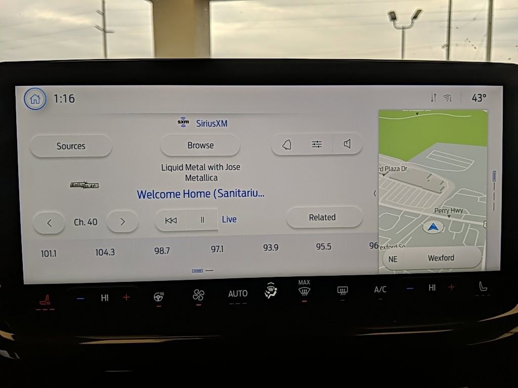 Used 2024 Ford Escape ST-Line w/ Tech Pack #1 image 18