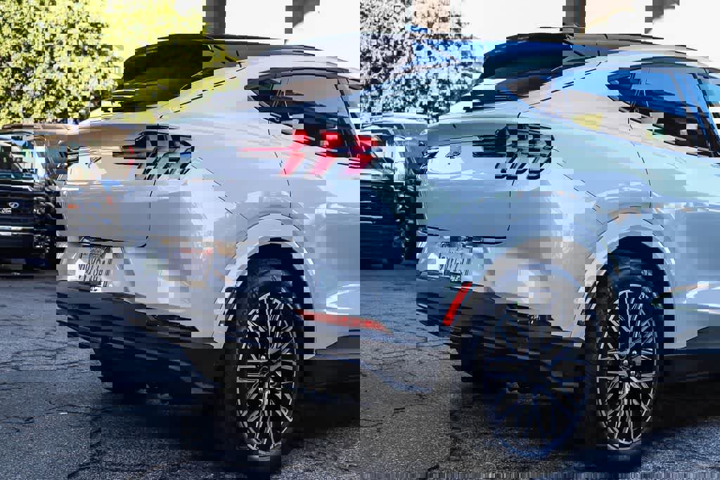 Used 2025 Ford Mustang Mach-E Premium image 9