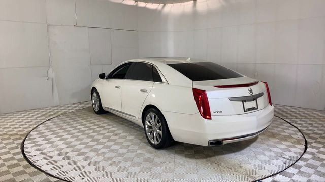 Used 2014 Cadillac XTS Premium w/ Driver Assist Package FWD image 9