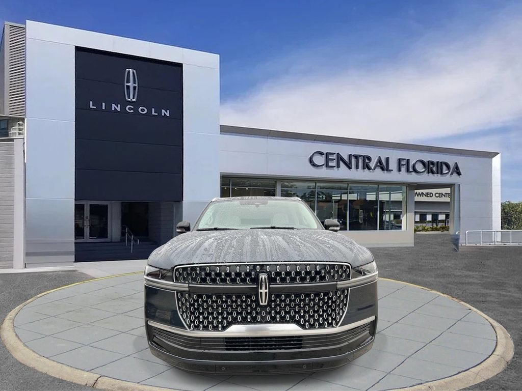 New 2026 Lincoln Navigator L Reserve AWD/4WD image 9
