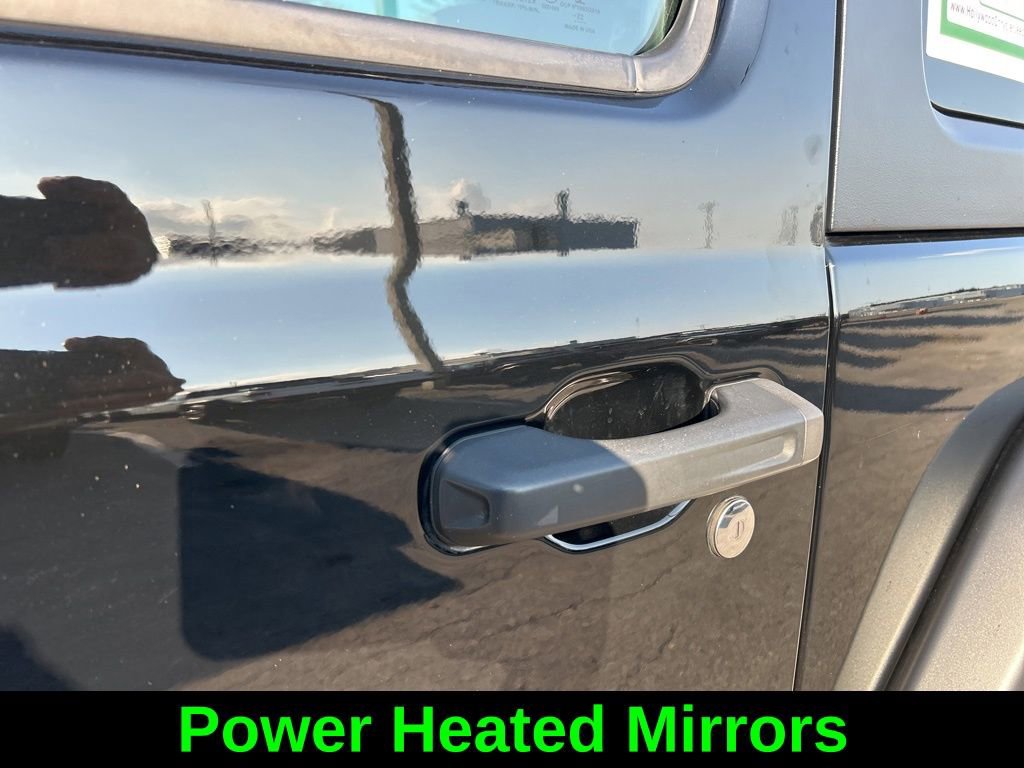 Used 2022 Jeep Wrangler Willys AWD/4WD image 23