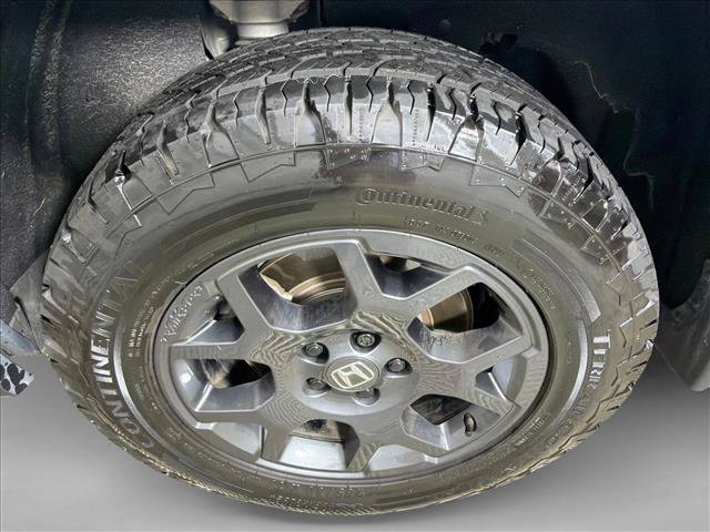Used 2025 Honda Pilot TrailSport image 21