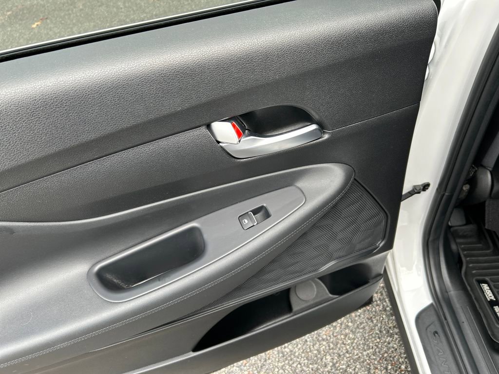 Used 2023 Hyundai Santa Fe SEL image 23