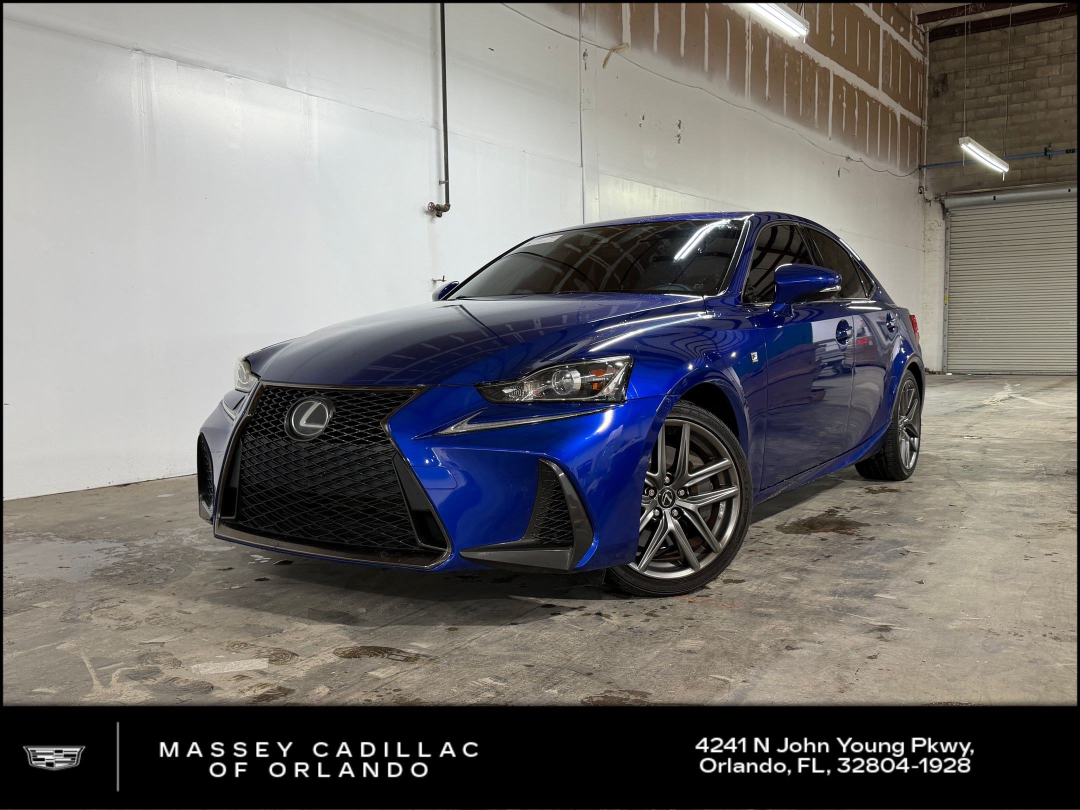 Used 2017 Lexus IS 200t F Sport w/ F Sport Package RWD image 1