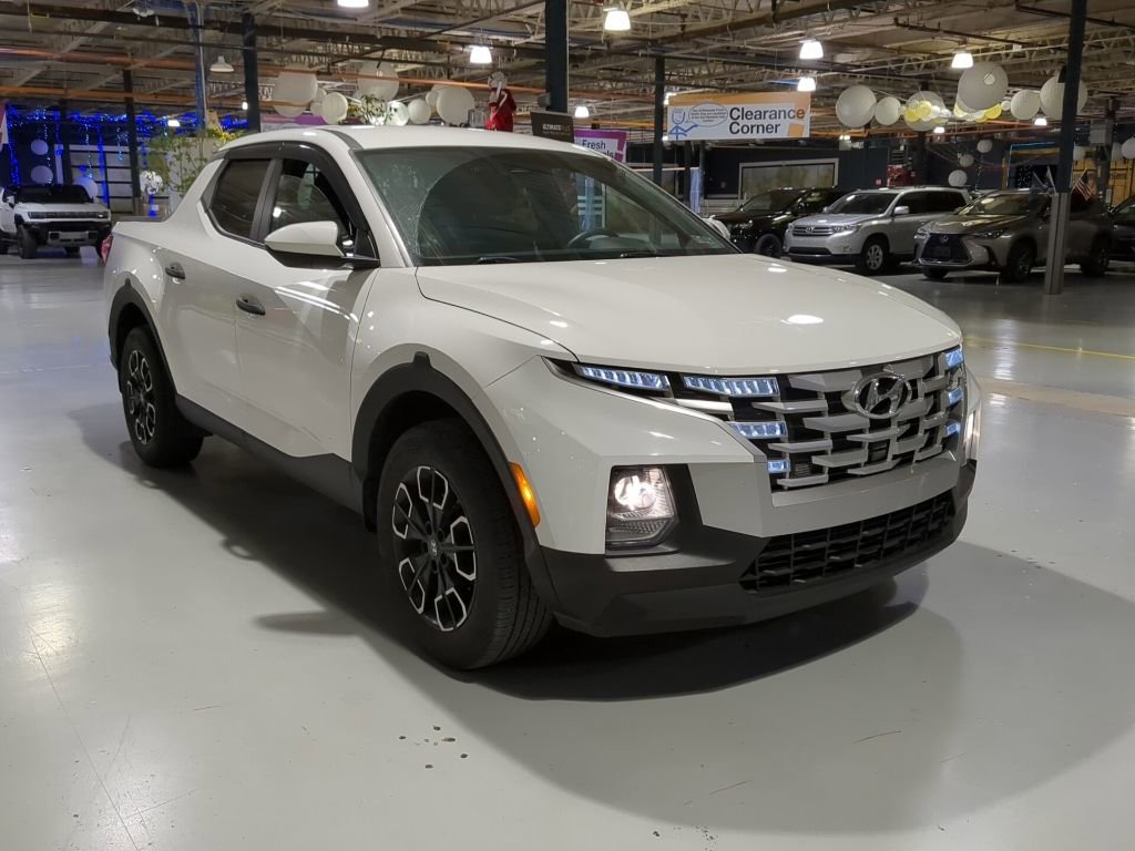 Used 2023 Hyundai Santa Cruz SE AWD/4WD image 5