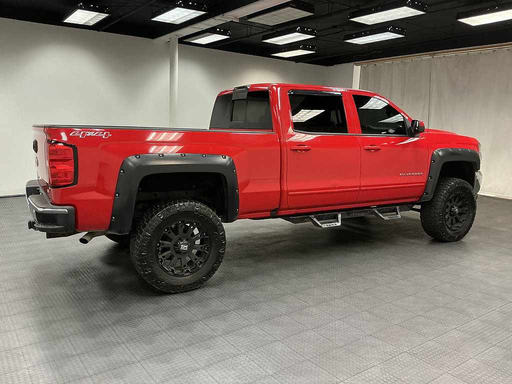 Used 2017 Chevrolet Silverado 1500 LT w/ LT Fleet Plus Package AWD/4WD image 6