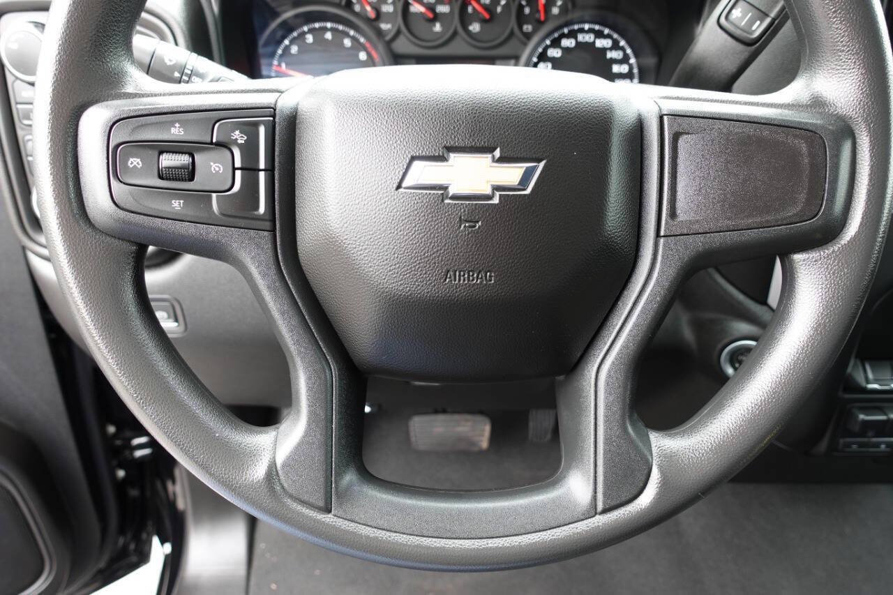 Used 2024 Chevrolet Silverado 1500 Custom AWD/4WD image 41