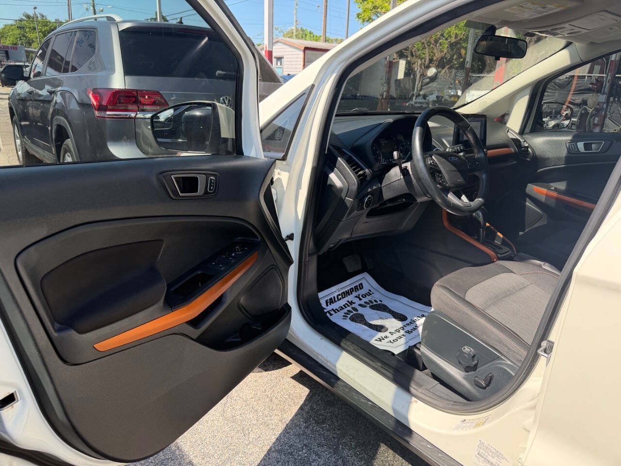 Used 2021 Ford EcoSport SE w/ SE Appearance Package FWD image 9