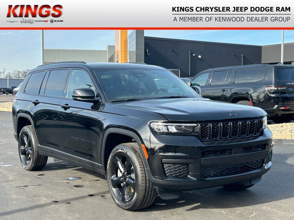 New 2025 Jeep Grand Cherokee L Altitude image 1