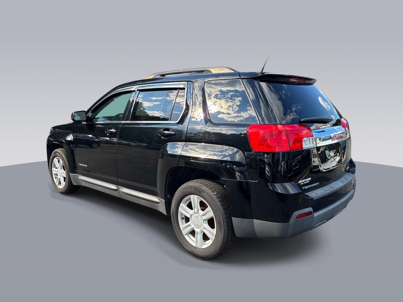 Used 2014 GMC Terrain SLE w/ Convenience Package AWD/4WD image 5