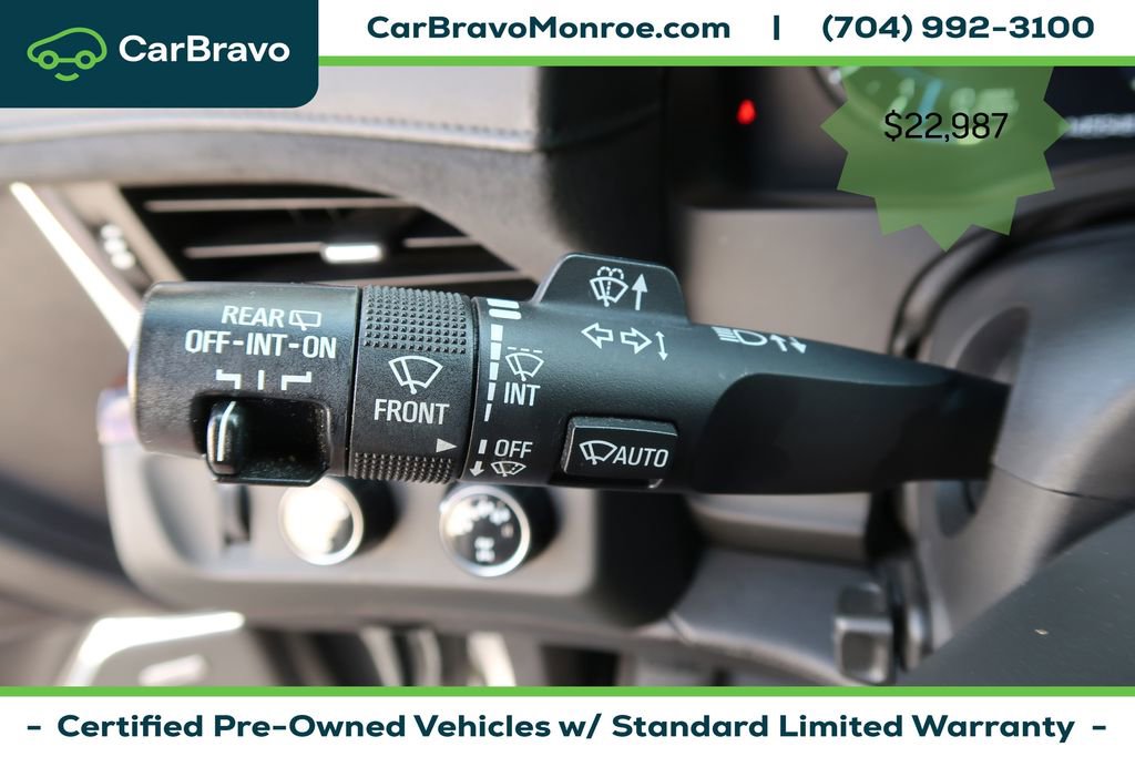 Certified 2018 Cadillac Escalade Premium Luxury AWD/4WD image 21