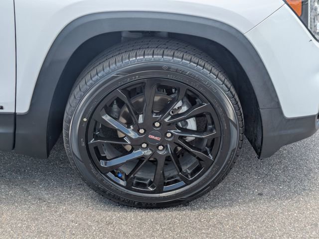 Used 2023 GMC Terrain SLE w/ Driver Convenience Package FWD image 11