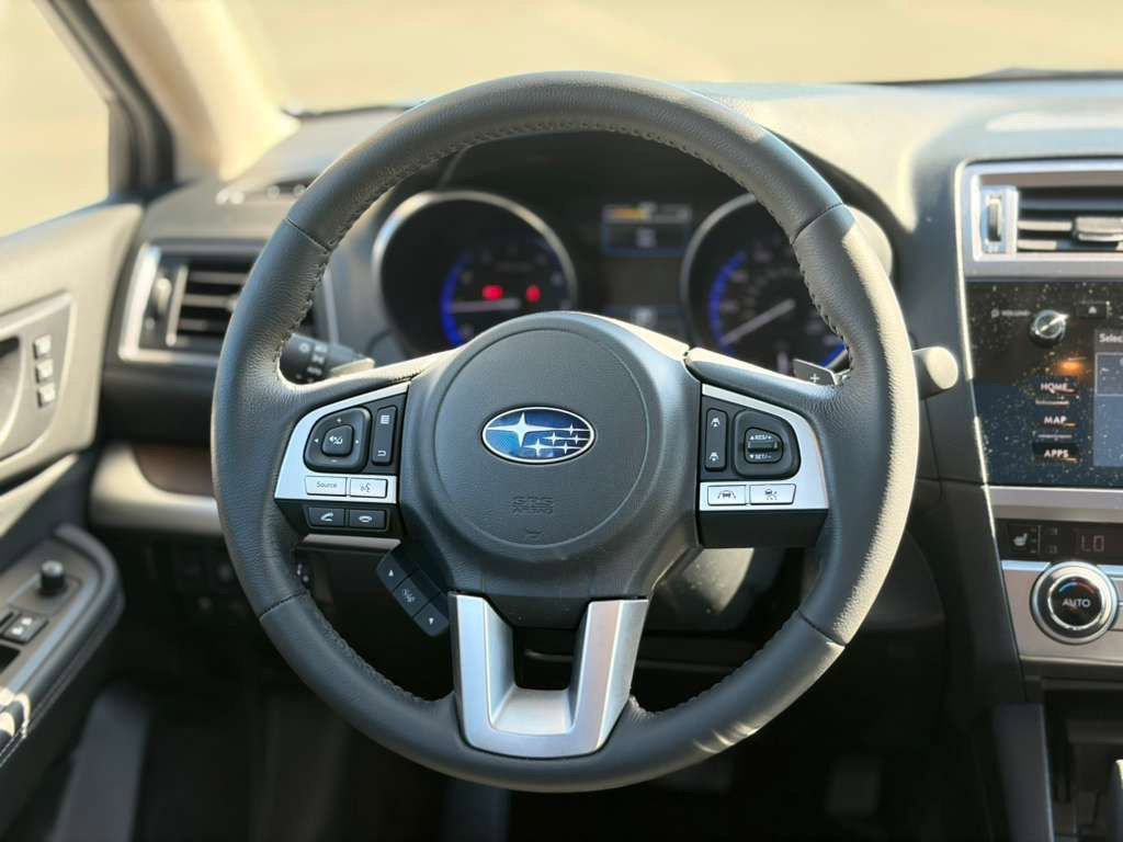 Used 2017 Subaru Outback 2.5i Limited AWD/4WD image 12
