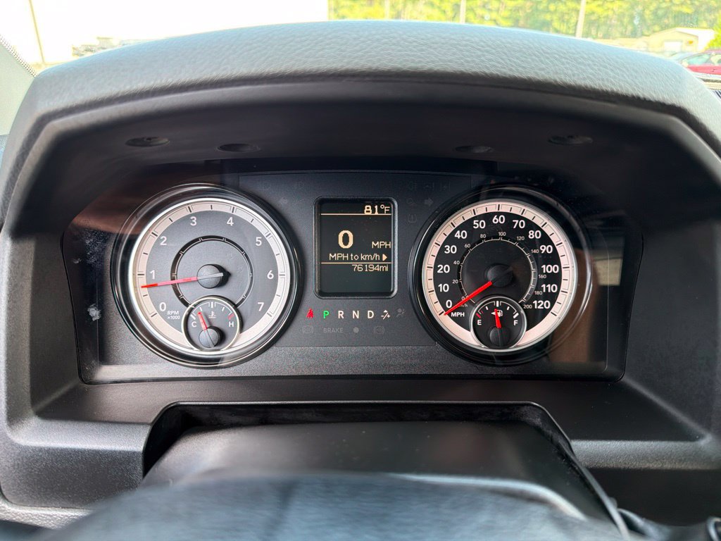 Used 2018 RAM 2500 Tradesman w/ Chrome Appearance Group AWD/4WD image 9