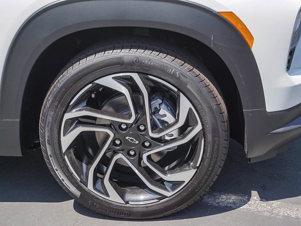 New 2026 Chevrolet TrailBlazer RS w/ Driver Confidence Package FWD image 9
