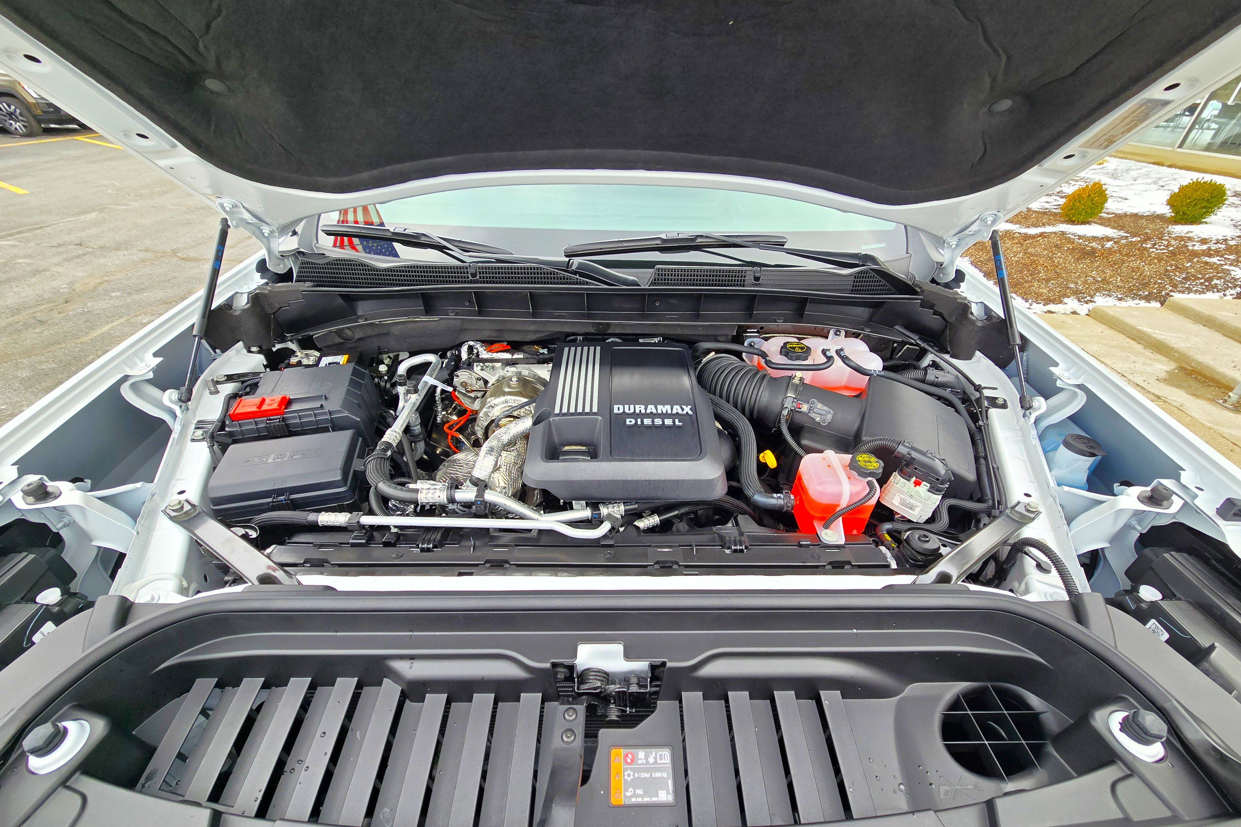 New 2026 GMC Sierra 1500 SLT w/ SLT Premium Plus Package image 3