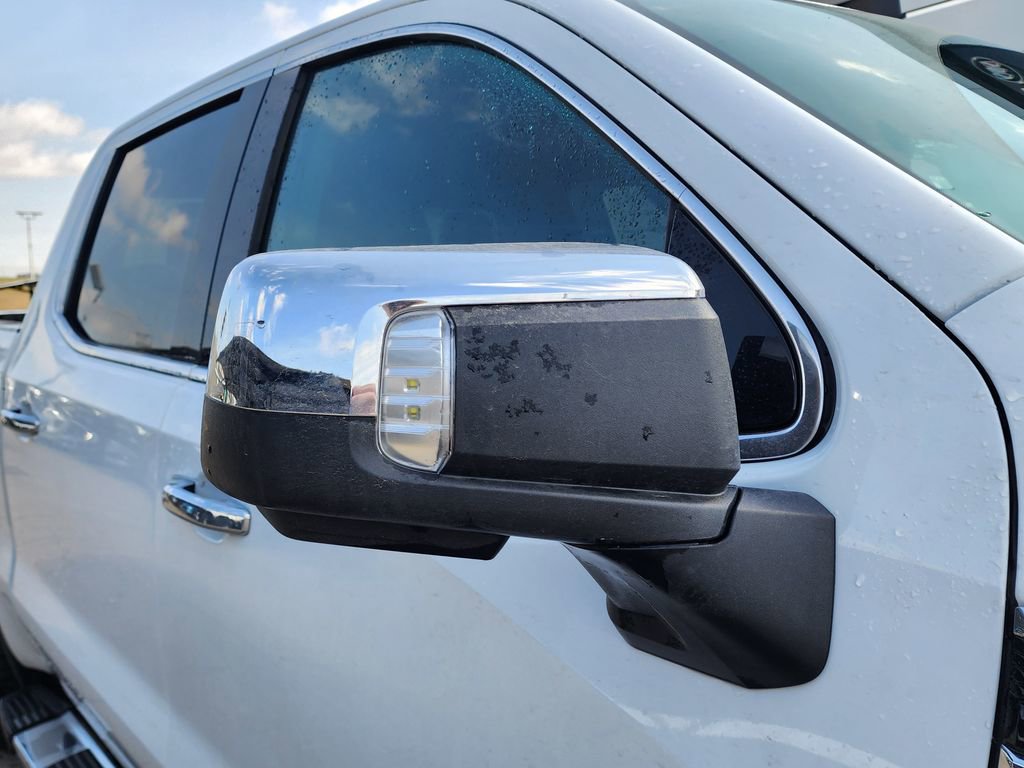 New 2026 GMC Sierra 1500 SLT image 12