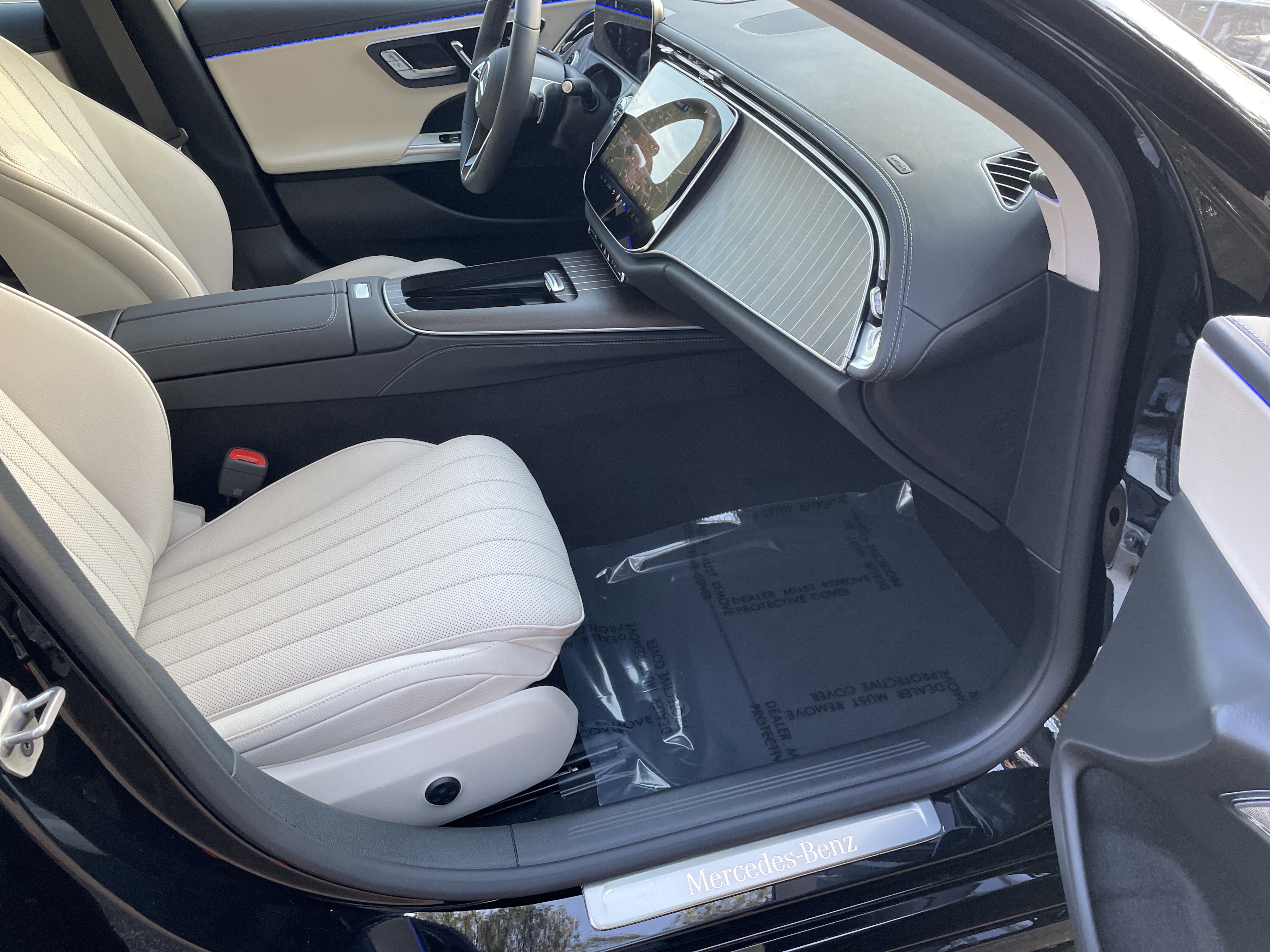 New 2026 Mercedes-Benz E 450 4MATIC Sedan image 44
