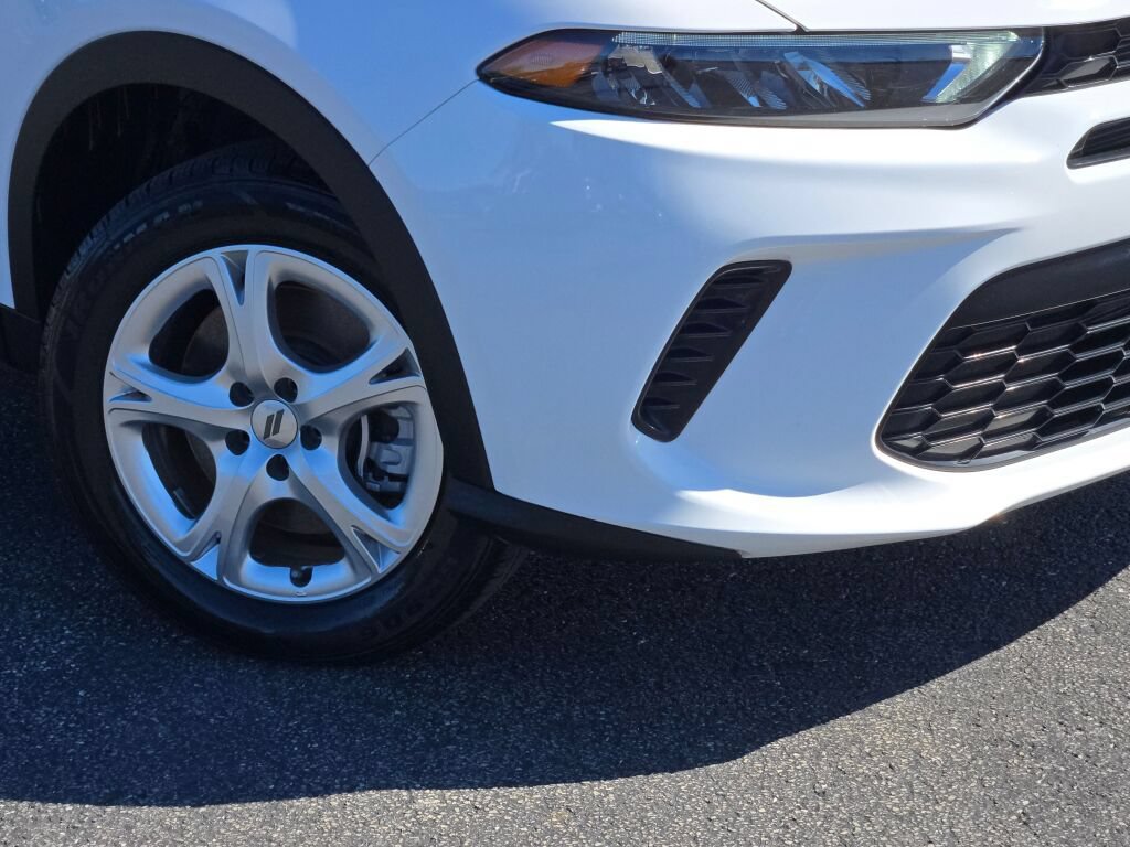 Used 2024 Dodge Hornet GT AWD/4WD image 3