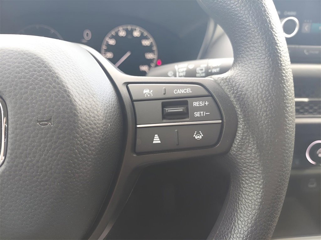 Certified 2025 Honda HR-V LX image 18