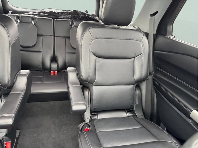 Used 2023 Ford Explorer Limited w/ Limited Technology Package AWD/4WD image 18