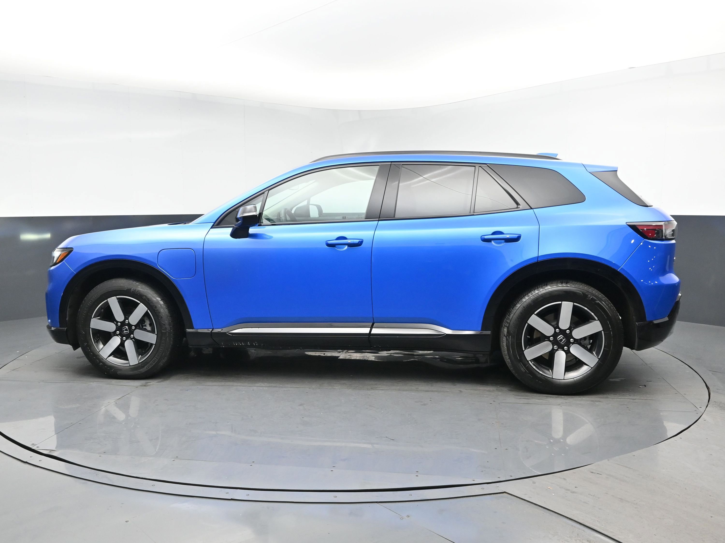 Used 2024 Honda Prologue Touring image 4