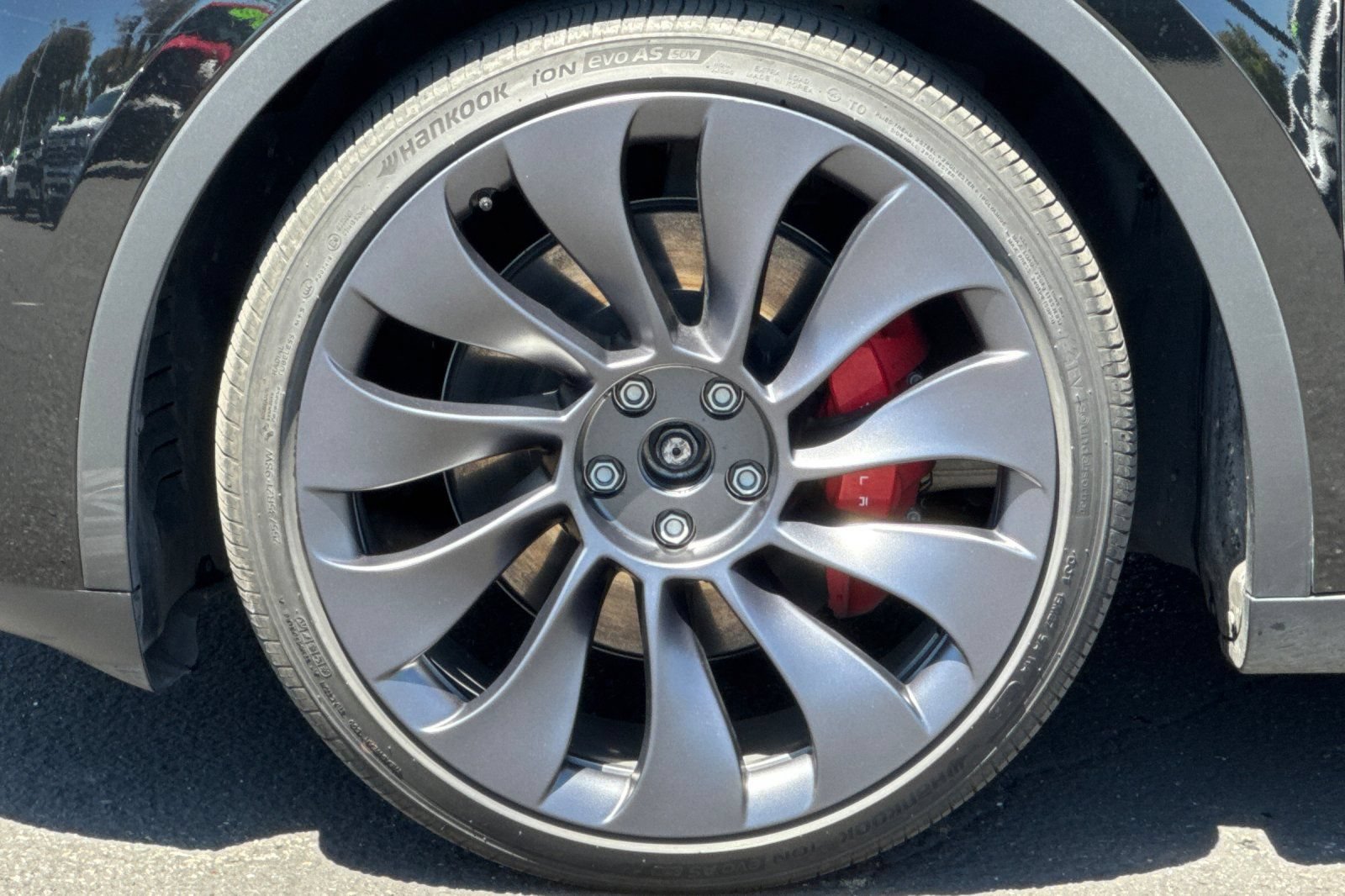 Used 2025 Tesla Model Y Performance AWD/4WD image 42