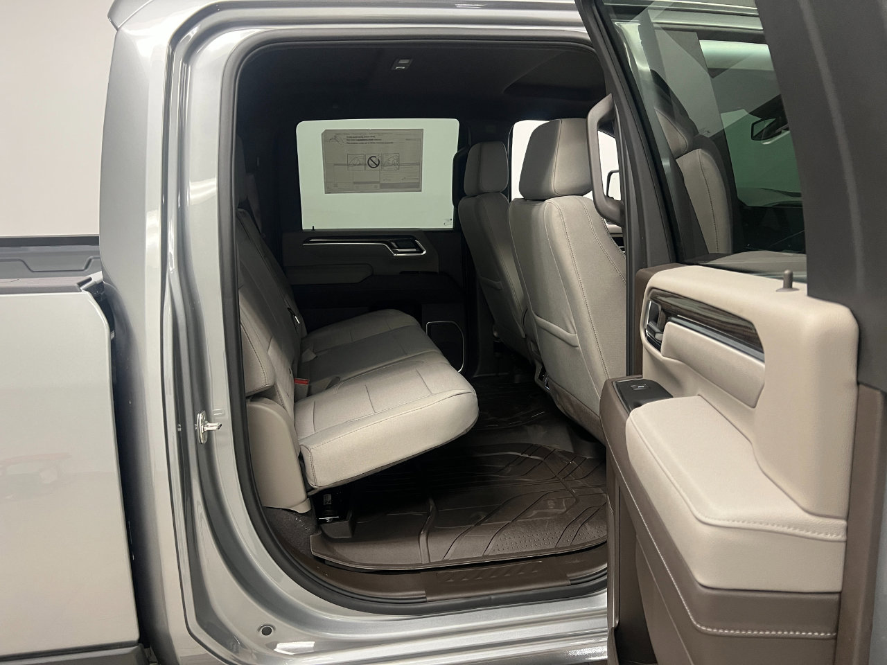 New 2026 Chevrolet Silverado 3500 LT w/ All Star Edition image 29