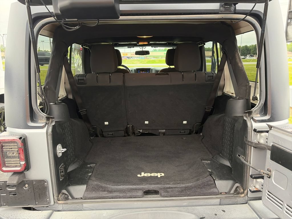 Used 2016 Jeep Wrangler Unlimited Sport w/ Quick Order Package 24S AWD/4WD image 8