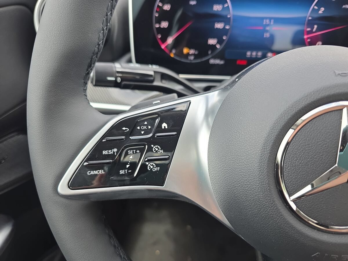 New 2026 Mercedes-Benz C 300 4MATIC Sedan image 17