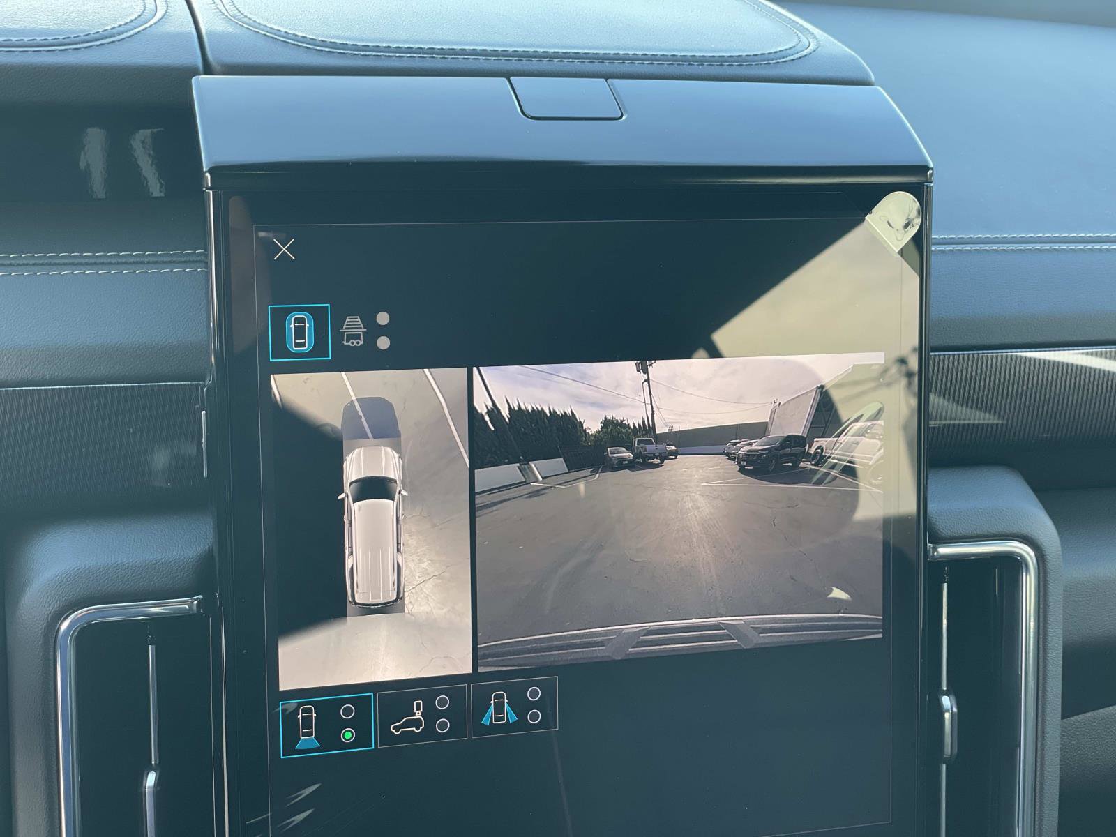 New 2026 GMC Yukon XL Elevation image 14