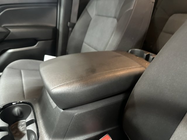 Used 2023 Chevrolet Colorado Trail Boss AWD/4WD image 28