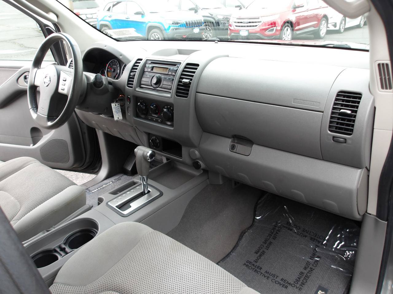 Used 2008 Nissan Frontier LE w/ Tow Hitch Pkg AWD/4WD image 13
