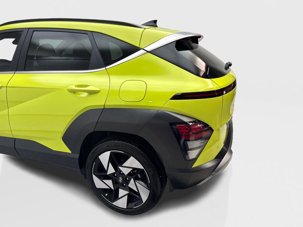 Used 2024 Hyundai Kona Limited FWD image 17