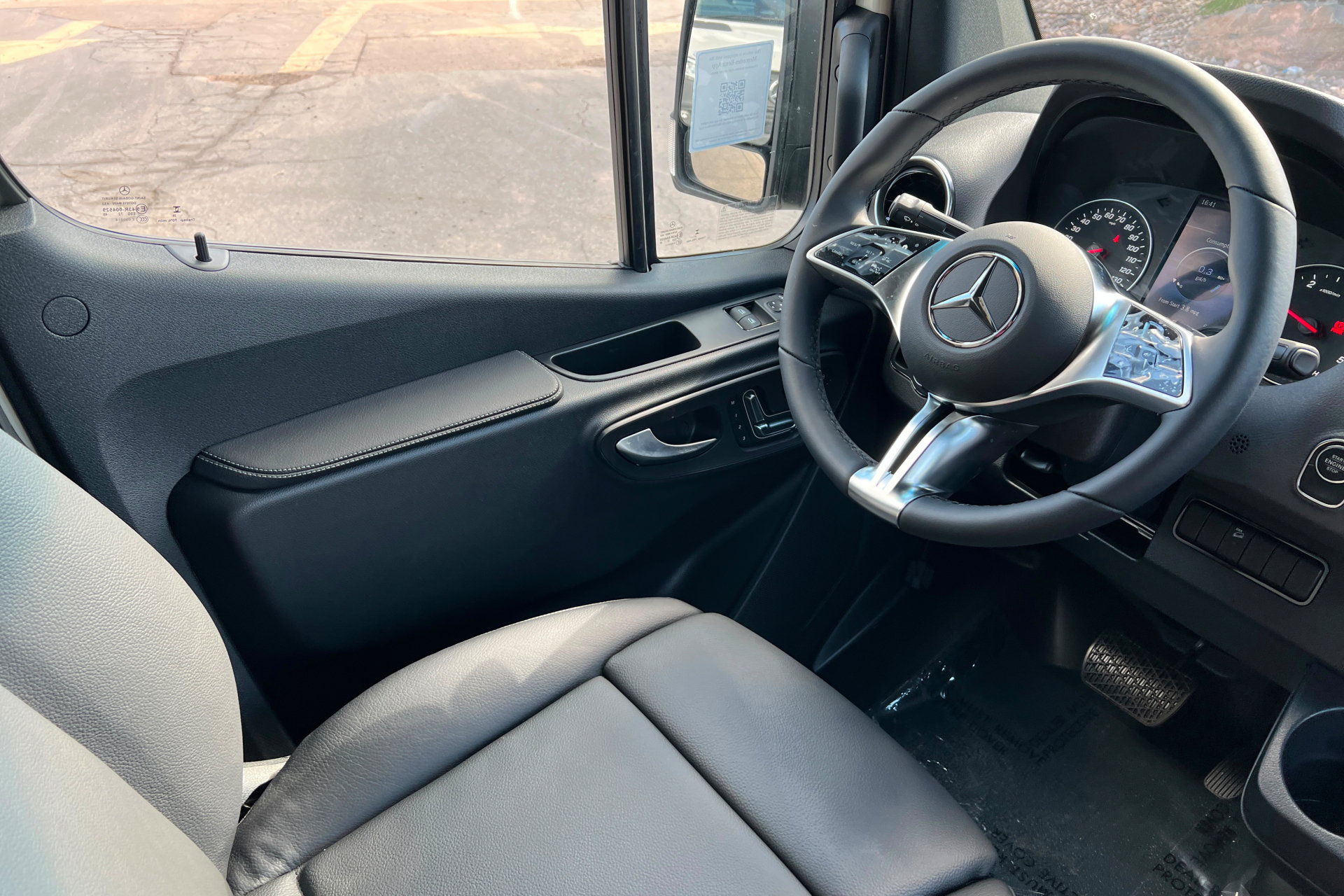 New 2026 Mercedes-Benz Sprinter 2500 image 11