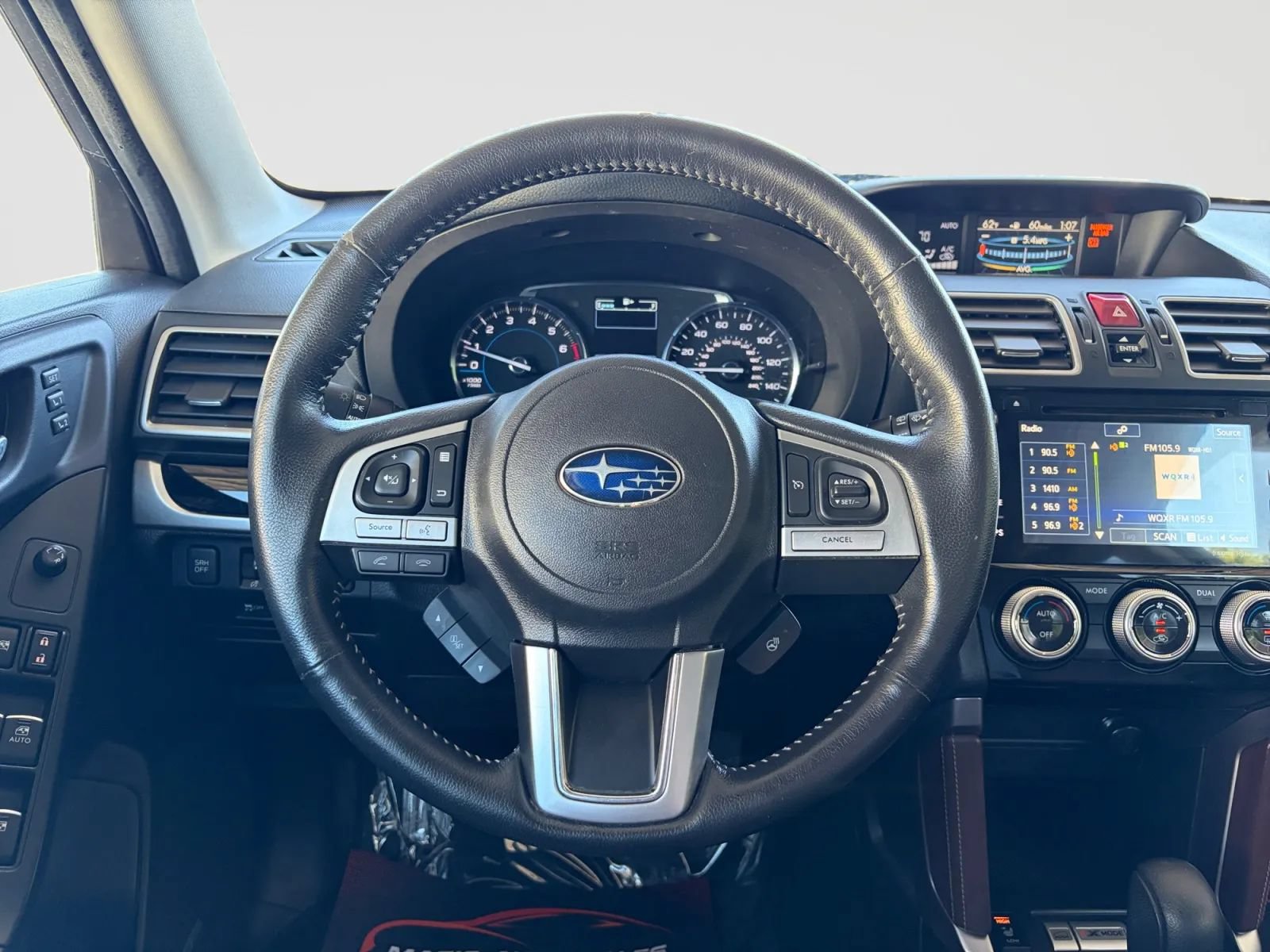 Used 2017 Subaru Forester 2.5i Touring AWD/4WD image 29