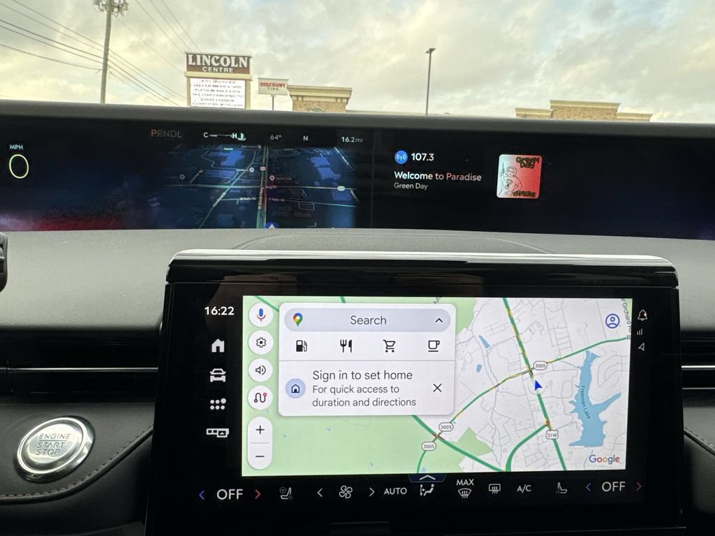 New 2026 Lincoln Nautilus Reserve AWD/4WD image 18