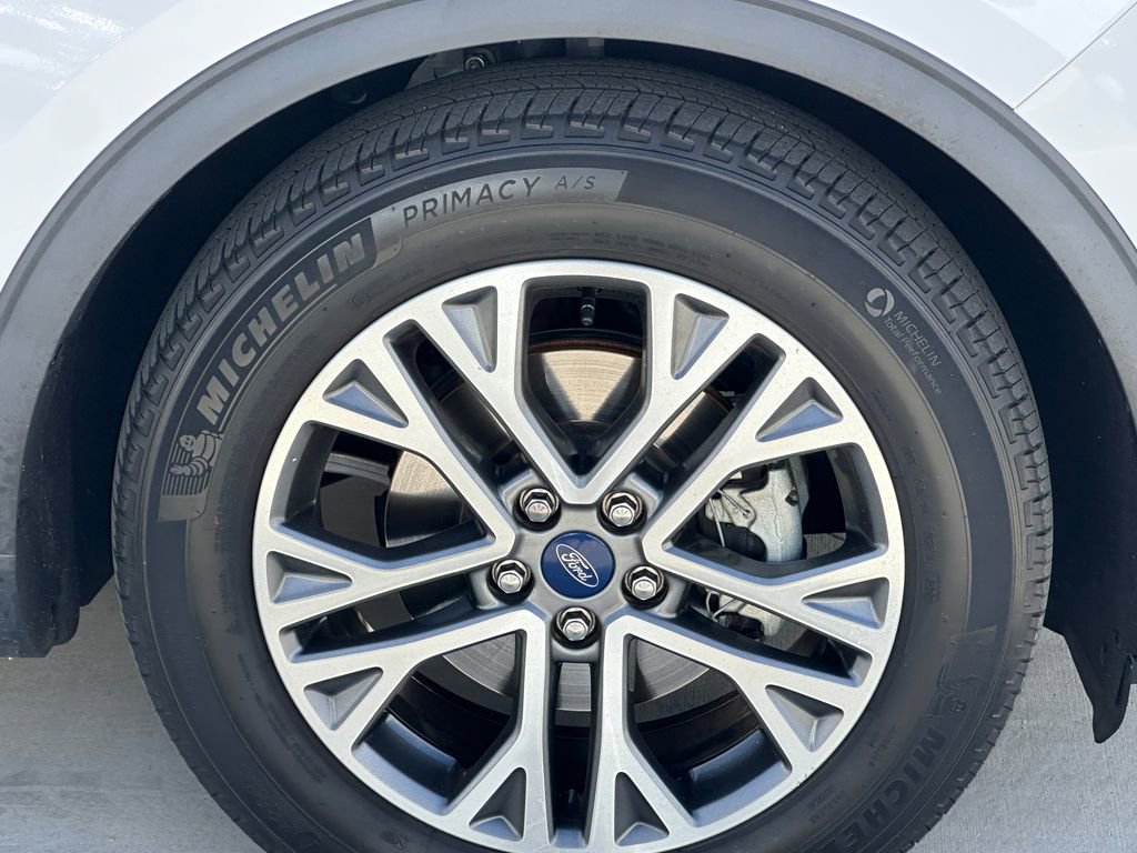 Used 2022 Ford Escape SEL image 14