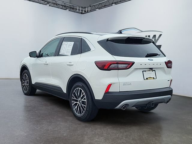 Used 2024 Ford Escape SE w/ PHEV Premium Package image 5