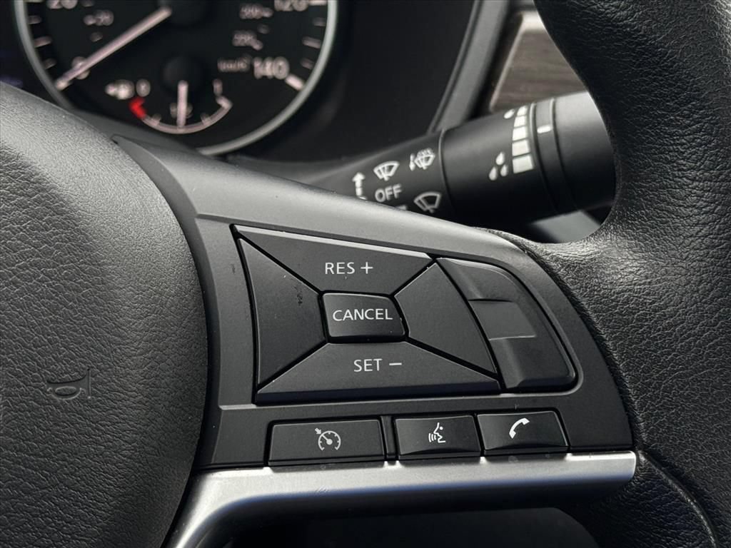 Certified 2024 Nissan Altima 2.5 SV FWD image 21