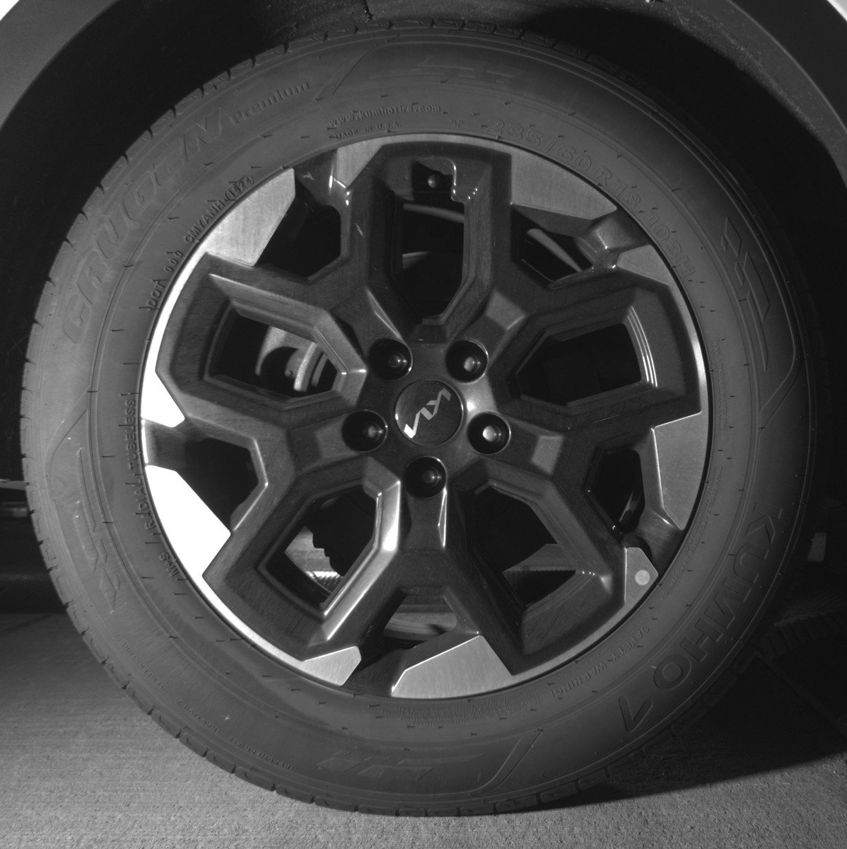 Used 2024 Kia Sorento S image 15