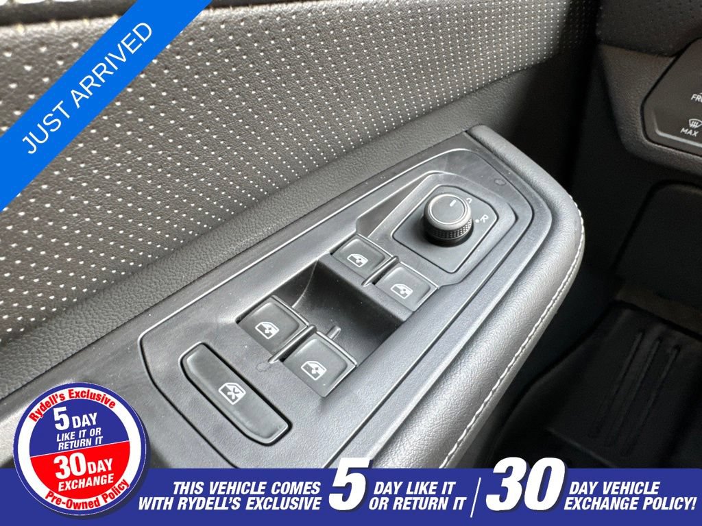 Used 2024 Volkswagen Atlas SE AWD/4WD image 8
