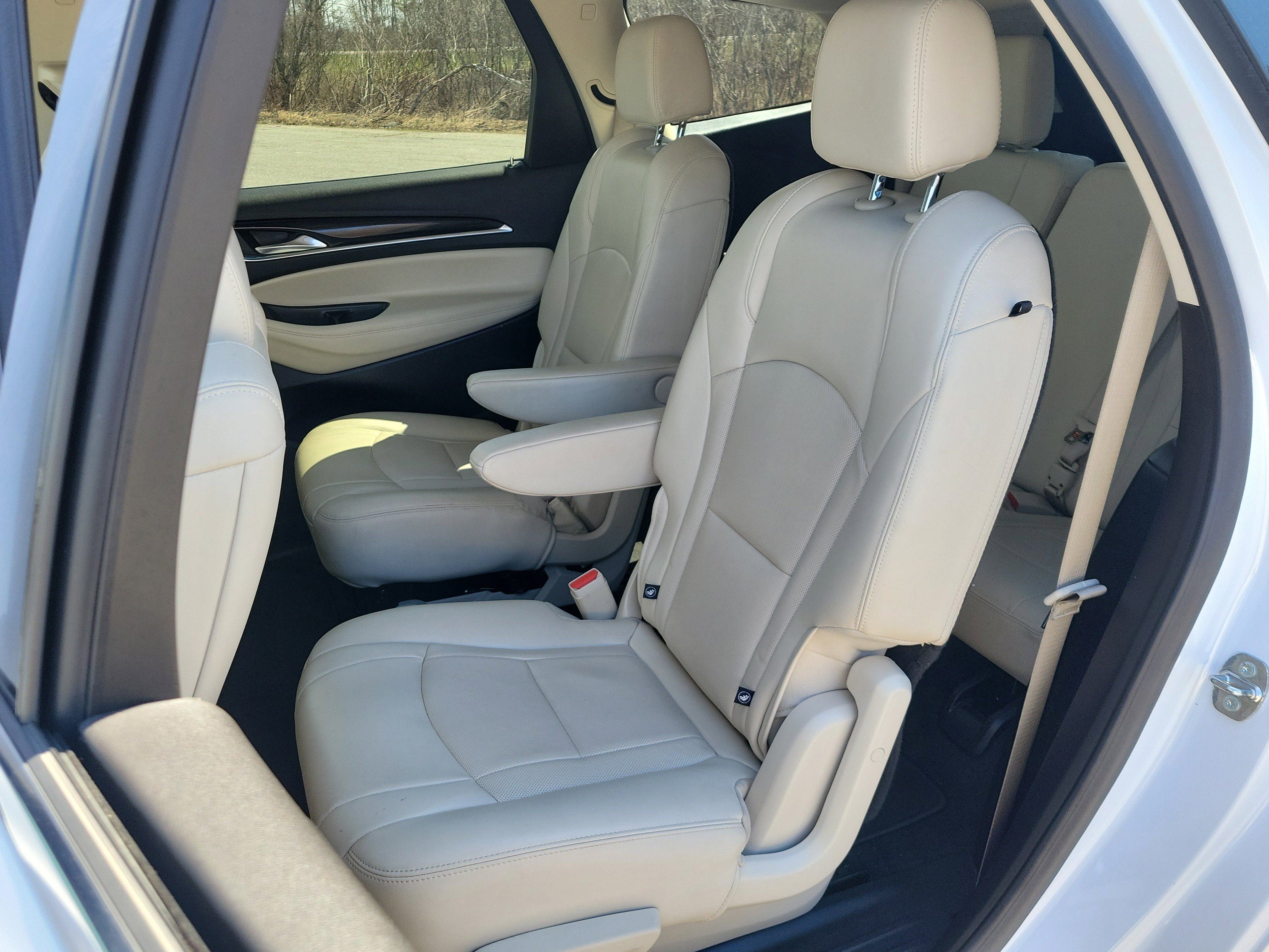 Used 2023 Buick Enclave Essence w/ Experience Buick Package AWD/4WD image 16