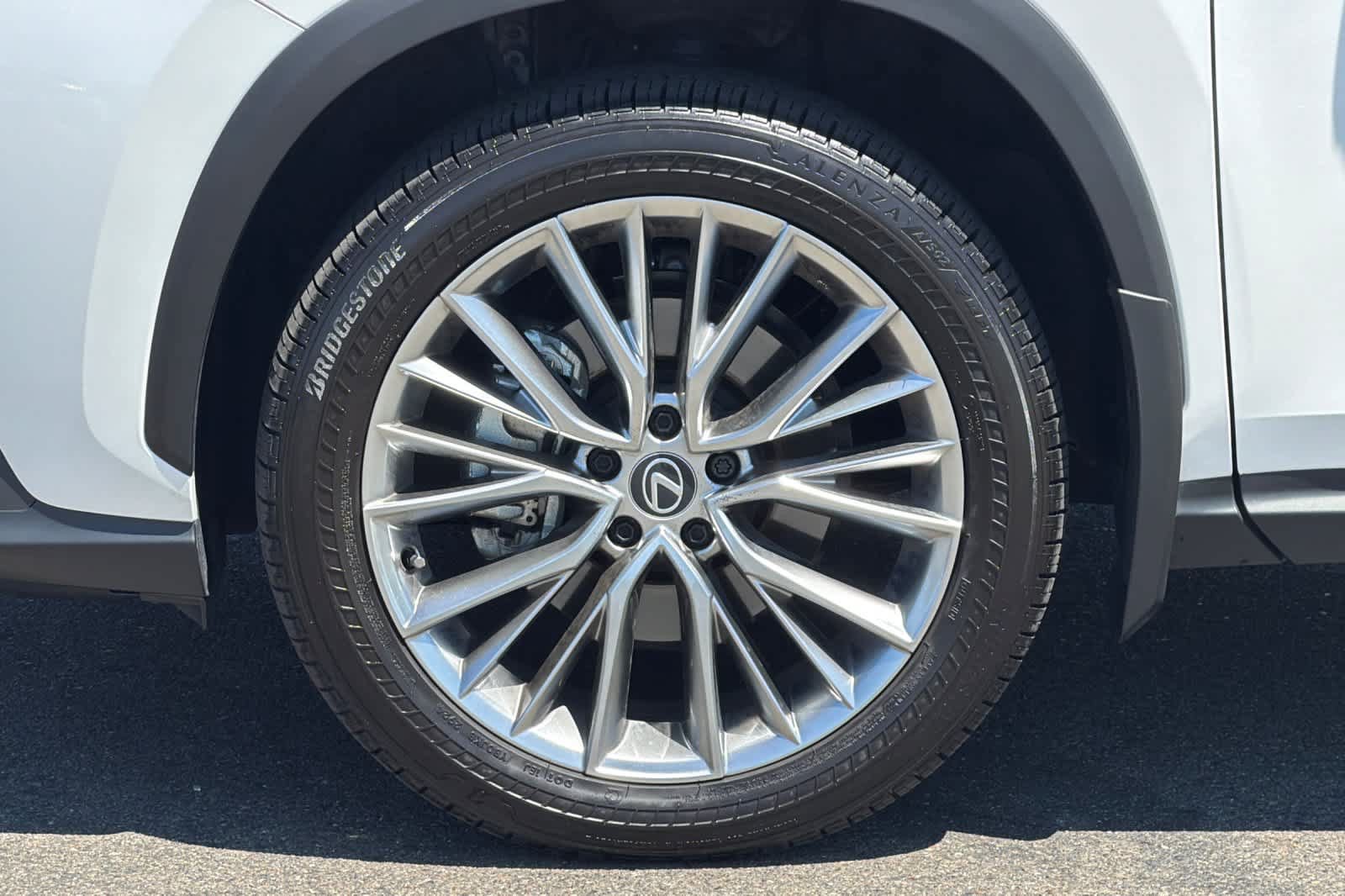 Certified 2025 Lexus NX 350 AWD w/ Accessory Package (A2) image 30
