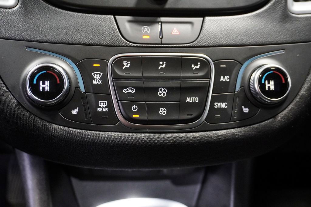 Used 2024 Chevrolet Malibu LT w/ Sport Edition image 17